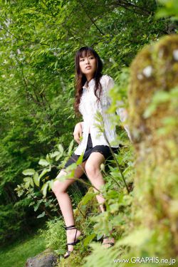 美女的胸无遮挡无内衣无马赛克